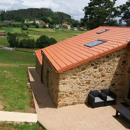 Casa De Busto