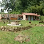 Casa De Busto
